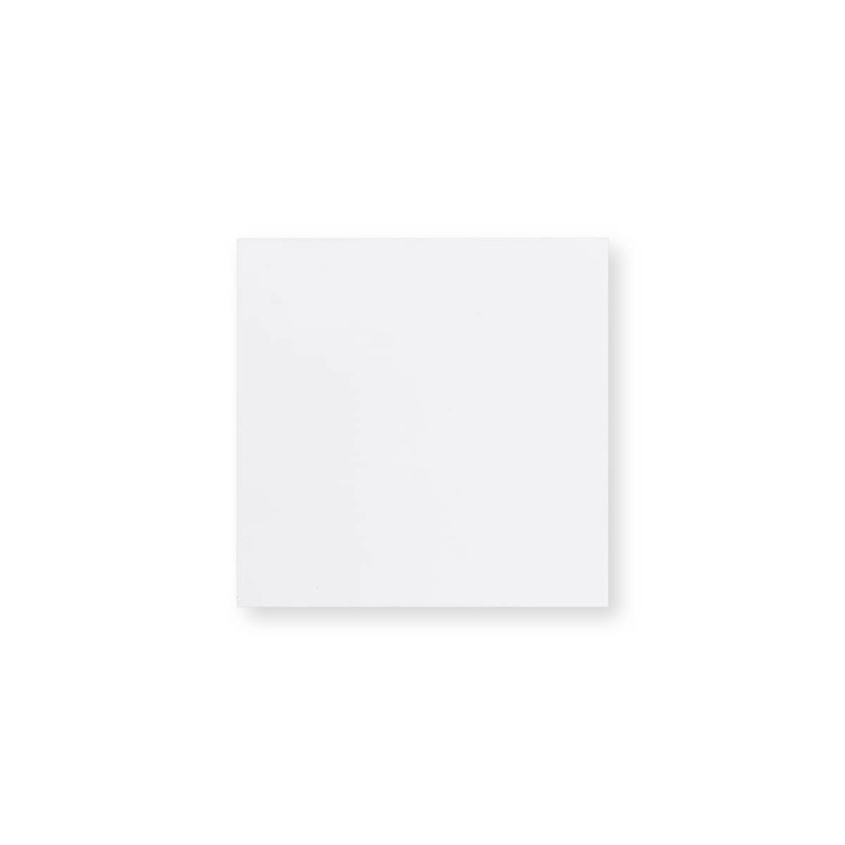 Valkoinen kirjekuori - Suora Läppä 120x120 mm