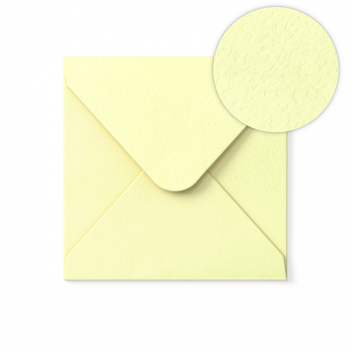 Norsunluunvärinen kirjekuori vasarakuviolla 155x155 mm