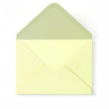 Norsunluunvärinen kirjekuori vasarakuviolla 162x229 mm (C5)