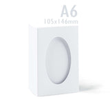 Valkoiset kolmiosaiset kortit, ovaali aukko – pakkaus