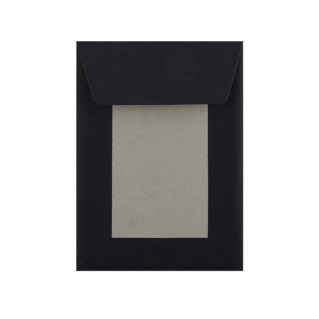 Musta Kirjekuori Pahvitaustalla 162x114 mm (C6)