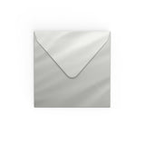 Heijastavaksi viimeistelty kirjekuori